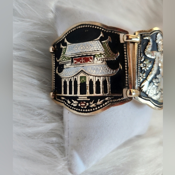 Vintage Traditional Motif Silver Tone Bracelet - Picture 6 of 12